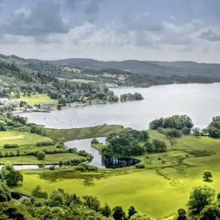 Lynwood * Windermere