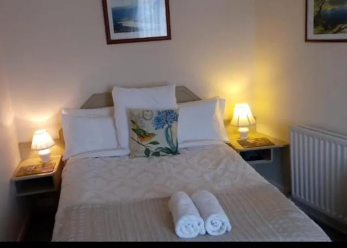 Lynwood * Windermere