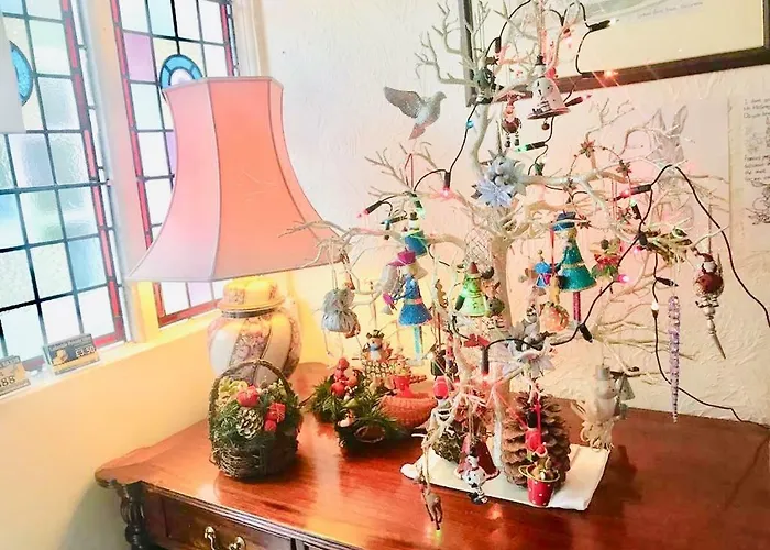 Lynwood * Windermere